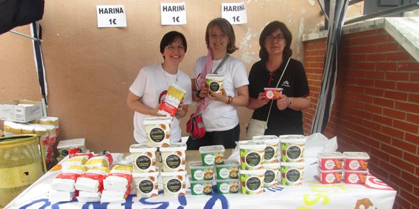 “Mercadillo Solidario” en el Colegio La Inmaculada