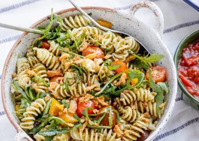 Cómo hacer ENSALADA DE PASTA CON CEBOLLA FRITA